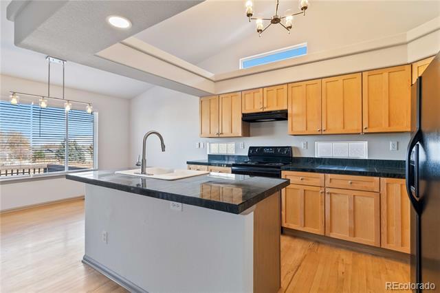 Building Photo - 4795 Fenwood Dr