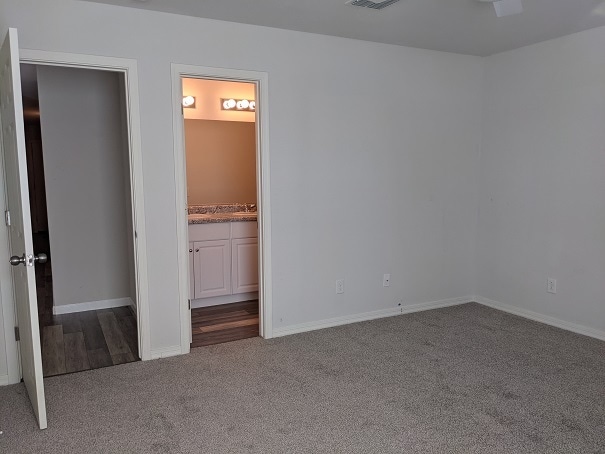 Building Photo - 627 9th Pl