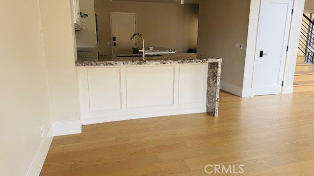 Building Photo - 605 Bay Hill Dr