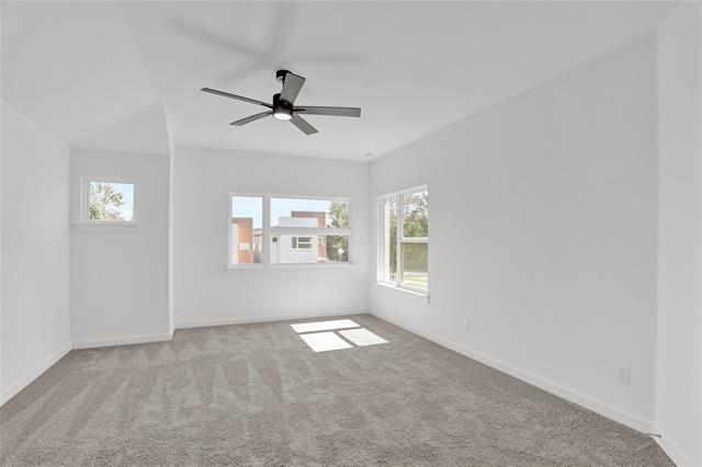 Building Photo - 312 Oakbend Dr