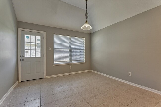 Building Photo - 11118 Creekline Meadow Ct