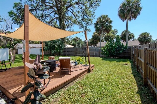 Building Photo - 5352 Cotee River Dr