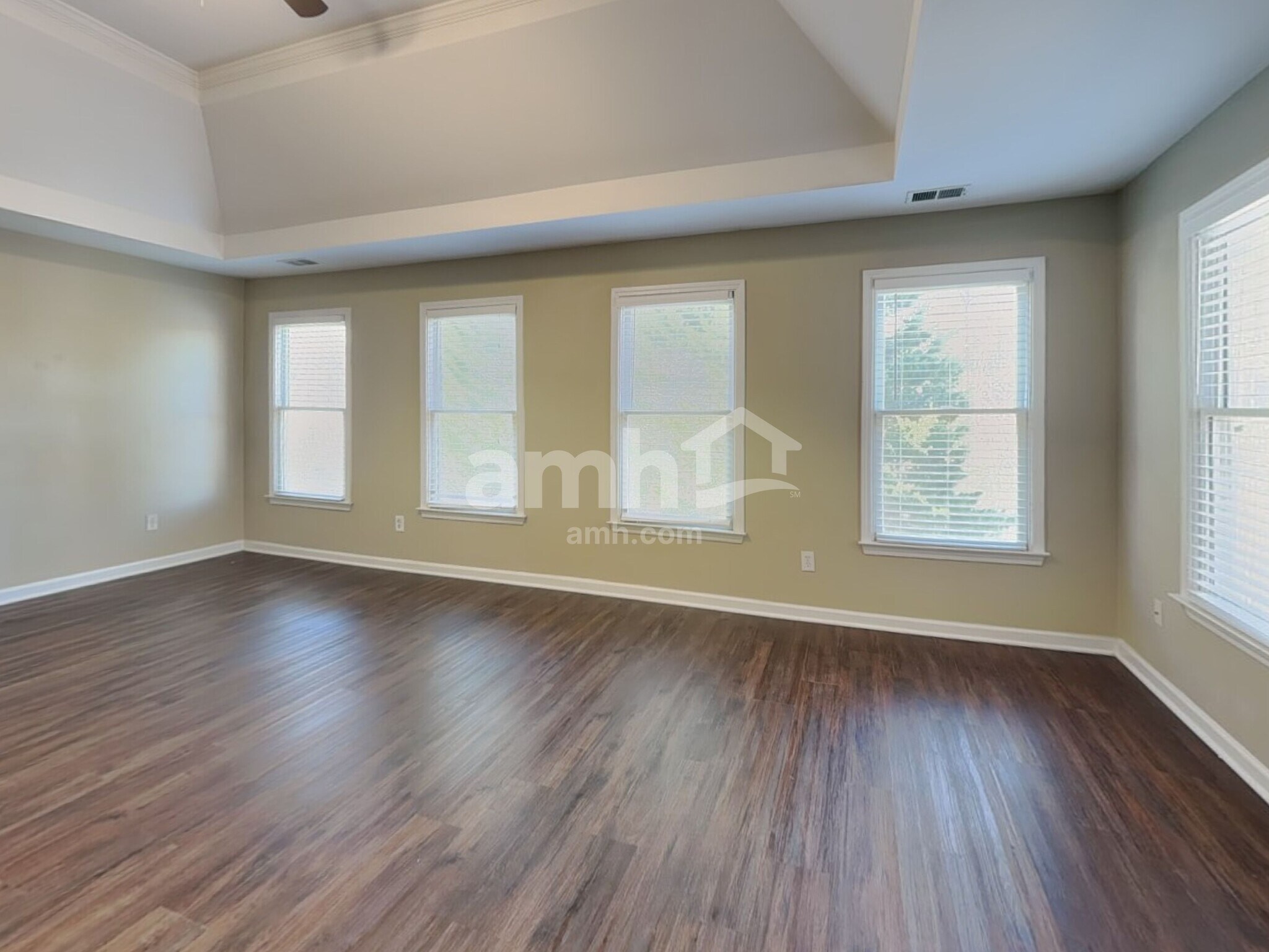 Building Photo - 4809 Rapids Cir NW