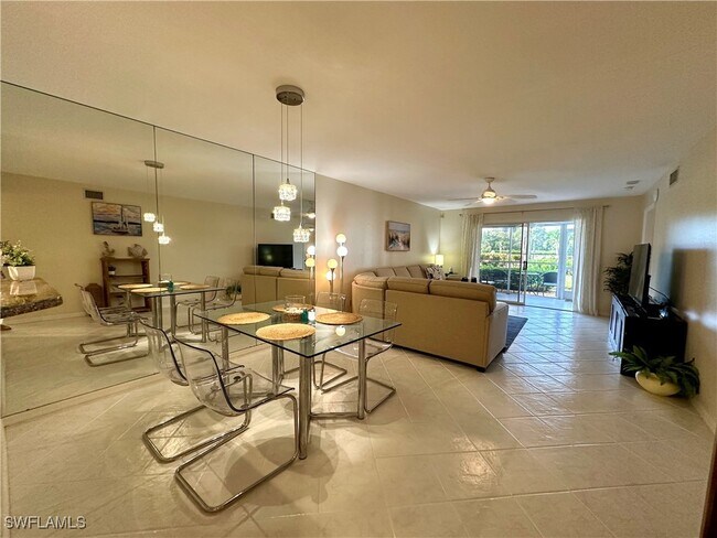 Building Photo - 360 Horse Creek Dr