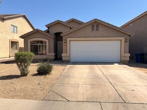 Building Photo - 3/2 Single story Avondale Home *Custom Paint* & Carpet in Beds Only!