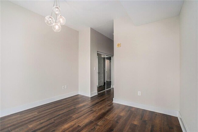 Building Photo - 1080 Peachtree St NE