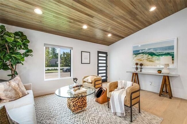 Building Photo - 1620 Glyndon Ave