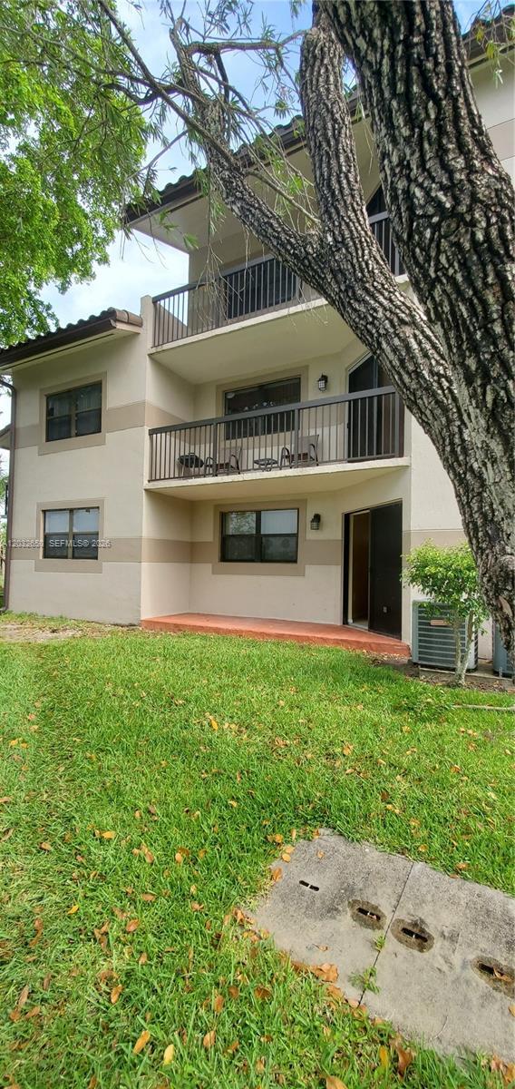 Building Photo - 9823 Nob Hill Ct