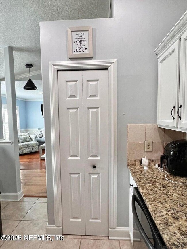 Building Photo - 3419 Bristol Bridge Rd