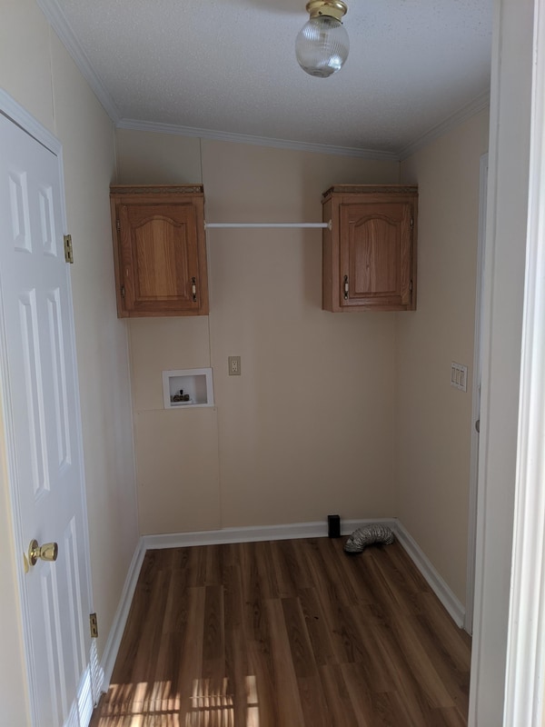 Building Photo - 73 Forest Dr