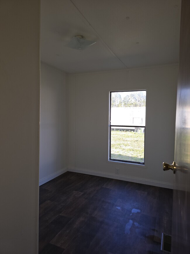 Building Photo - 8582 Rye Patch Rd