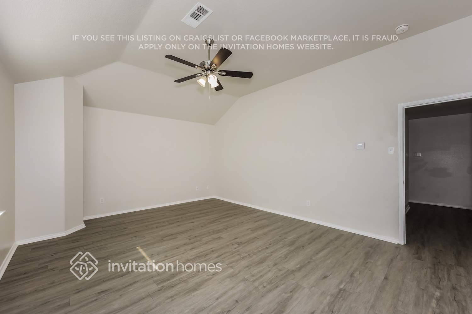 Building Photo - 6104 Shad Dr