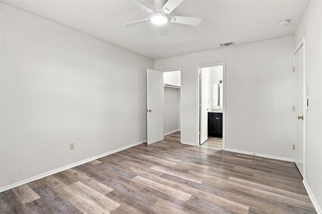 Building Photo - 1536 Coral Cut Off