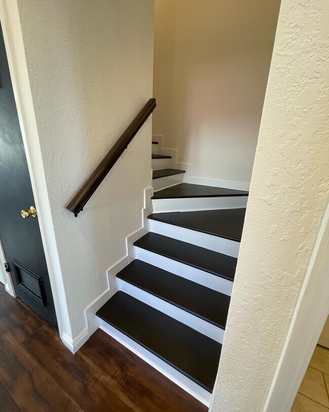 Building Photo - 11311 Tampa Ave