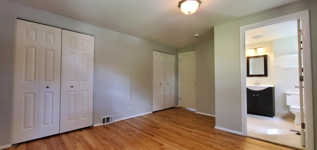 Building Photo - 1478 Kingwood St
