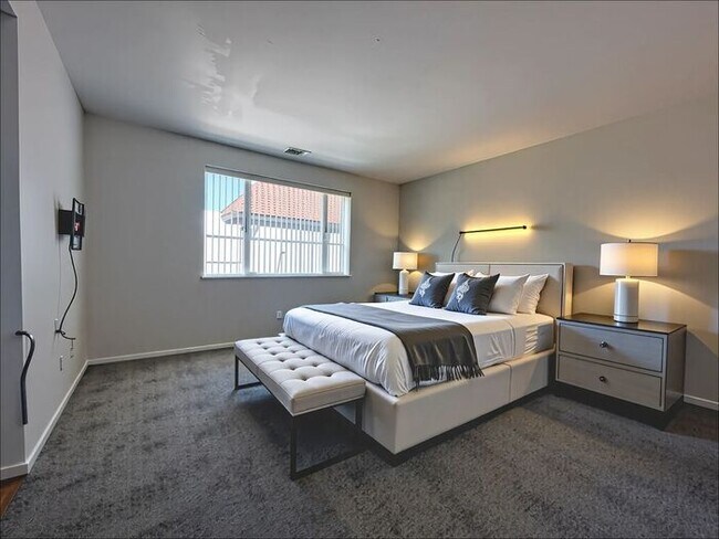 Building Photo - Welcome to your perfect blend of comfort a...