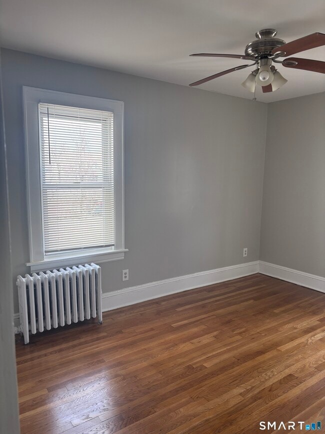 Building Photo - 624 Bishop Ave