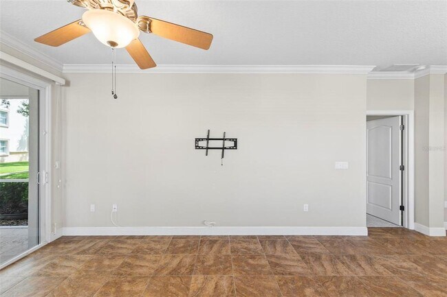 Building Photo - 45 Riverview Bend S