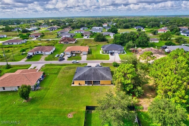 Building Photo - 4424 26th St SW