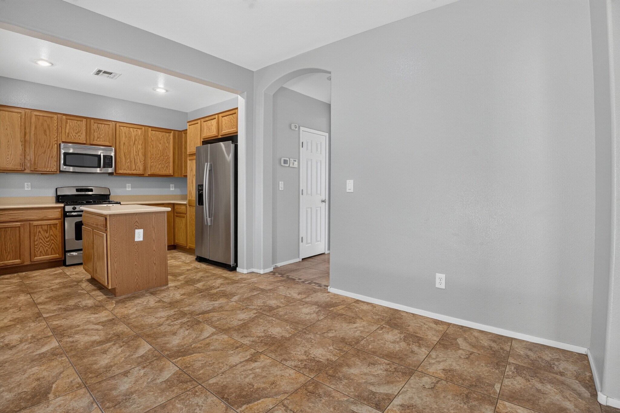 Building Photo - 10648 Bandera Mountain Ln