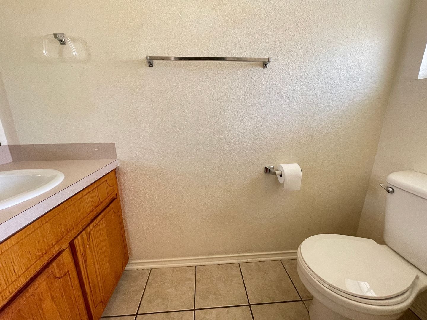 Building Photo - 4505 Deek Dr