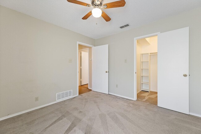 Building Photo - Beautiful  2 story home in Keller with Master Bedroom Downstairs