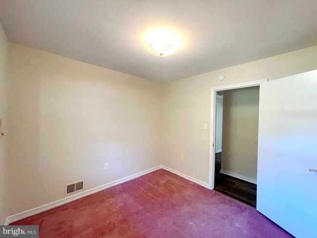 Building Photo - 11717 Rivershore Dr