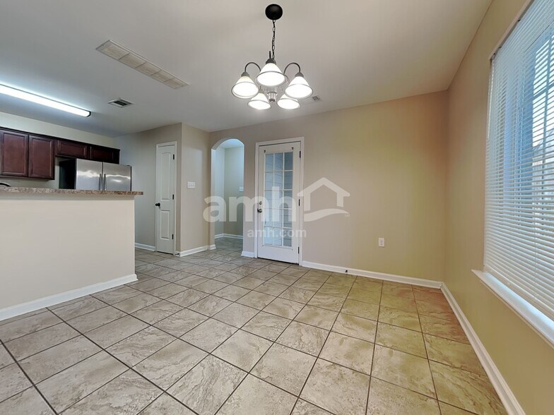 Building Photo - 1246 Carlton Ridge Dr