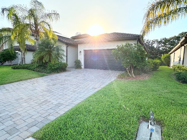 Building Photo - 11319 Sweetgrass Dr