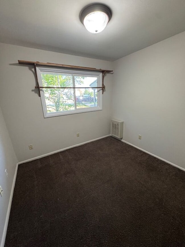 Building Photo - 8314 Sunny Ln