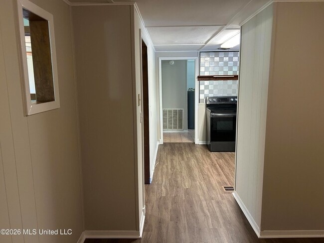 Building Photo - 3464 S Red Banks Rd