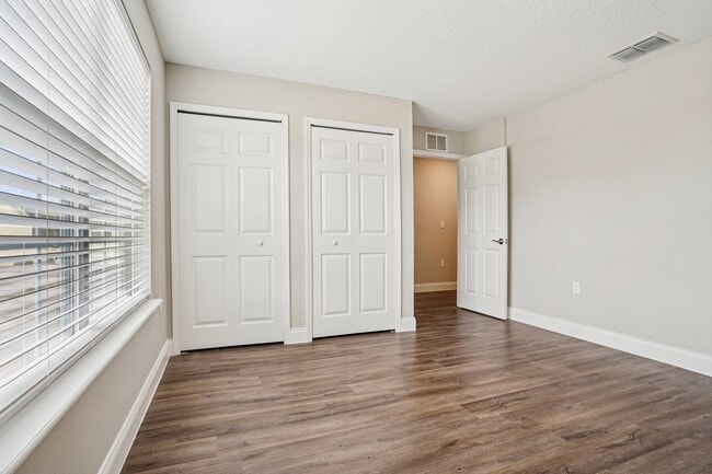 Floorplan - Eleven Oaks