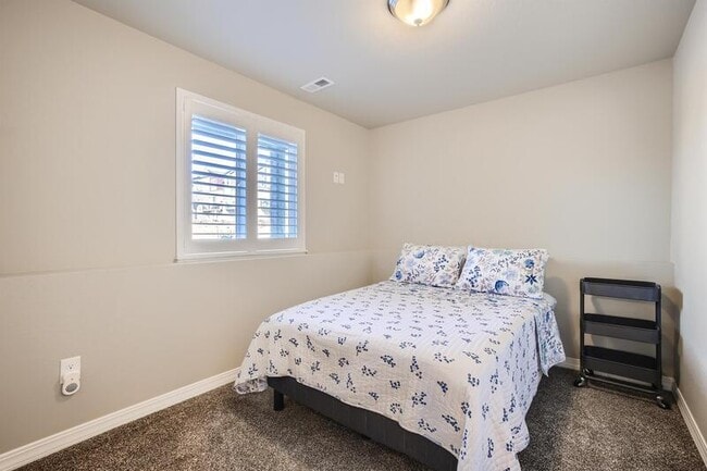 Building Photo - 11241 Modern Mdw Lp