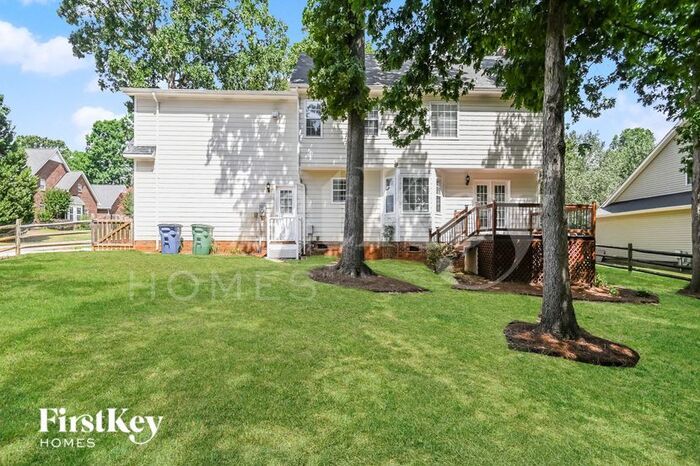 Building Photo - 5000 Scaleybark Ct