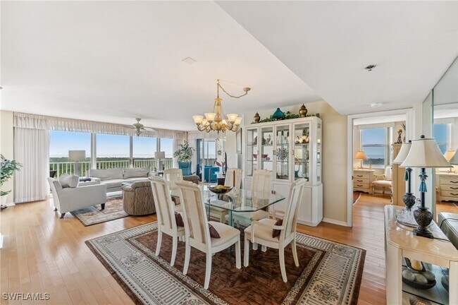 Building Photo - 6361 Pelican Bay Blvd