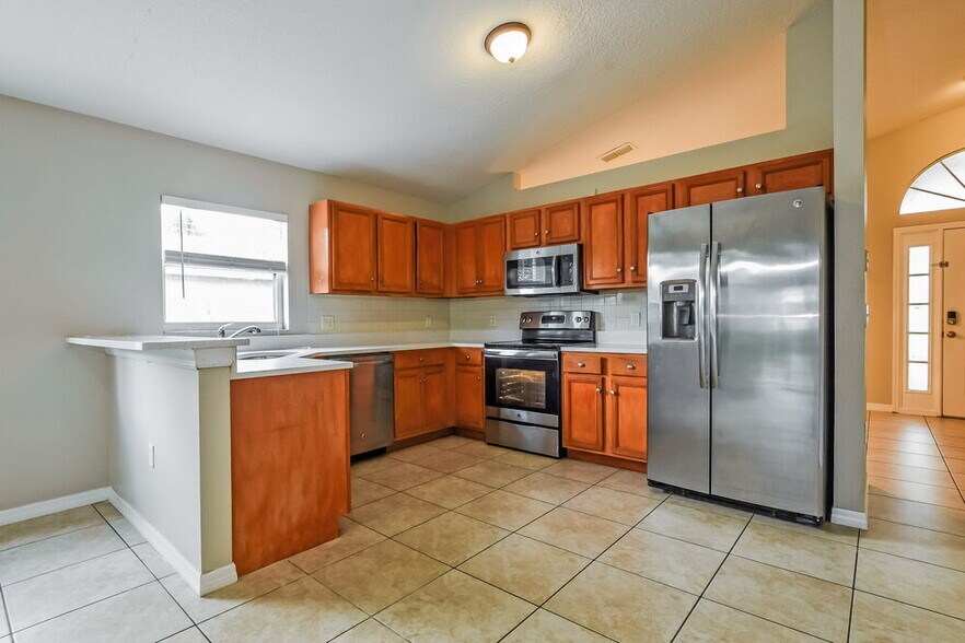 Building Photo - 1378 Willow Crest Dr