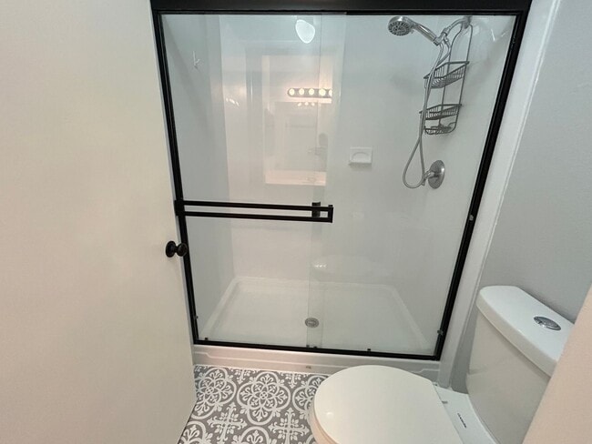 Building Photo - Gated Townhome 3-Bedrooms 2.5-Bathrooms!
