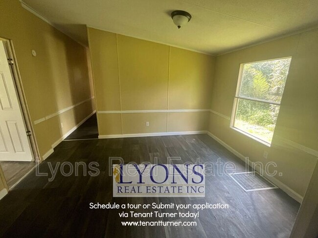 Building Photo - 507 Ravenwood Dr