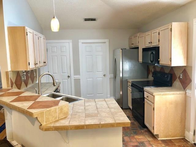 Building Photo - 730 Steelwood Ct