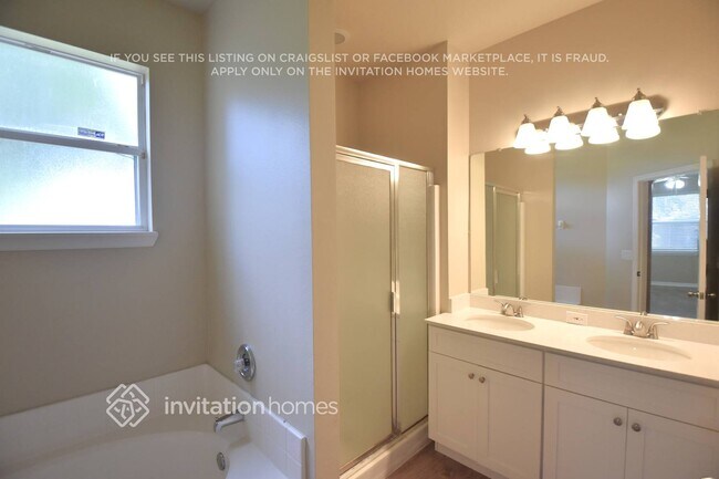 Building Photo - 815 Magnolia Blossom Ct