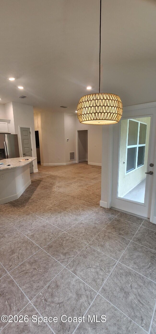 Building Photo - 891 Tupelo Cir
