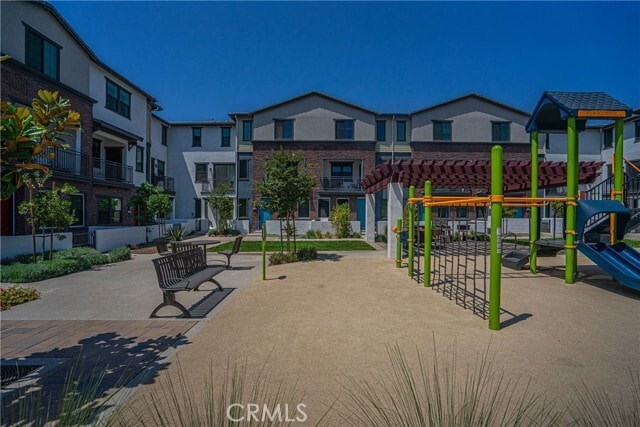 Building Photo - 6972 Sagebrush Cir