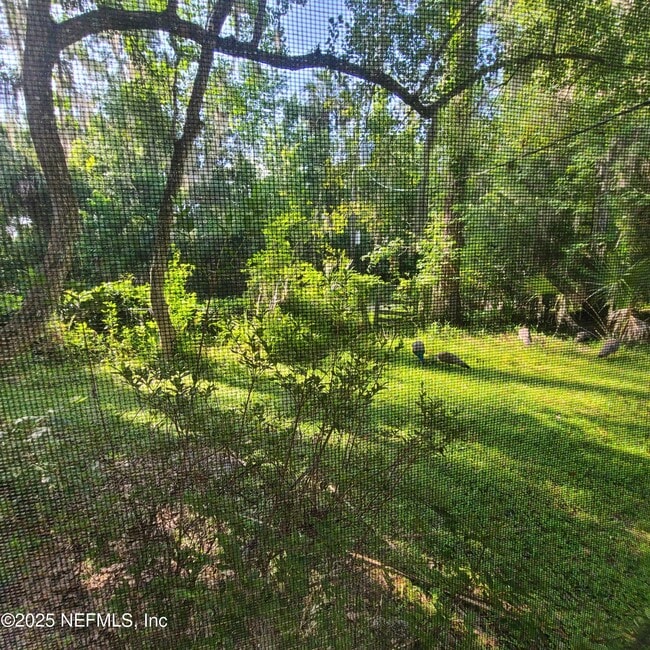 Building Photo - 1420 Lake Disston Dr