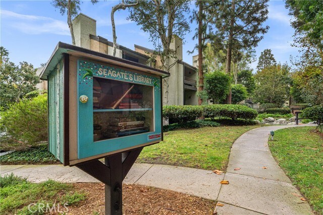 Building Photo - 8675 Falmouth Ave