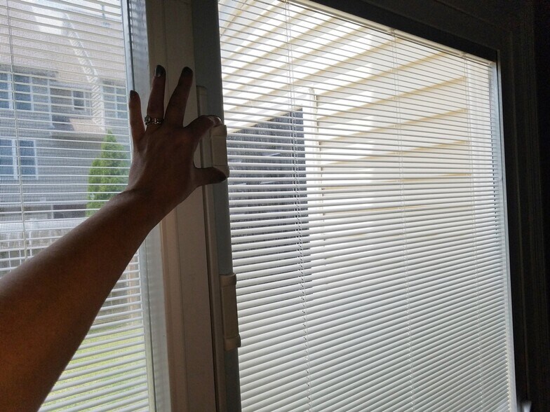 Building Photo - 31 Sally Ann Pl