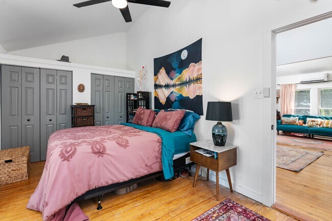 Building Photo - Home for Rent