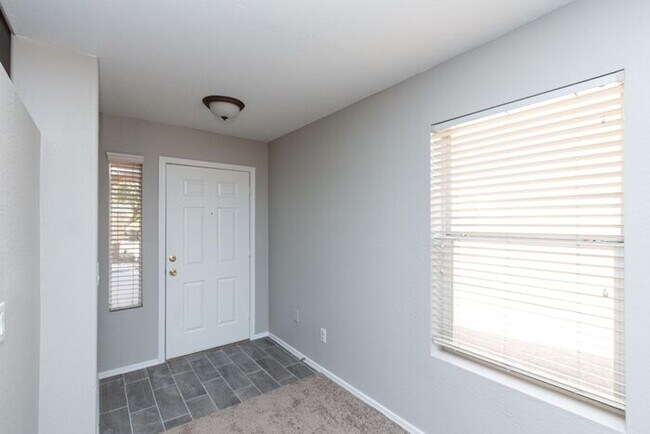 Building Photo - LOVELY 4 BED 3 BATH HOME IN SAN TAN VALLEY