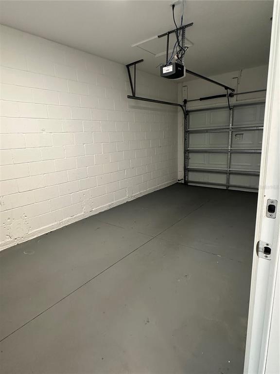 Building Photo - 601 Lake Shore Pkwy