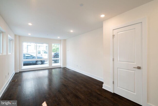 Building Photo - 1429 Germantown Ave