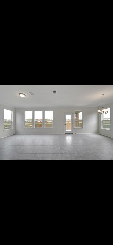 Building Photo - 124 Rocroi Dr